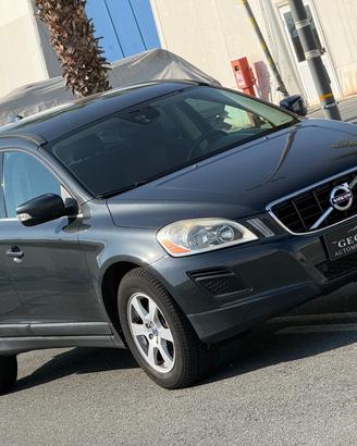 Volvo XC 60 XC60 D4 Momentum
