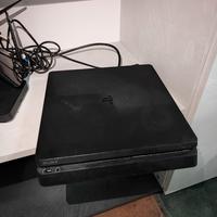 Playstation 4 slim