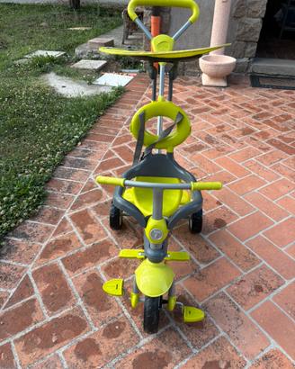 Triciclo smartrike