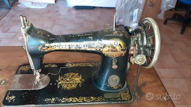 Antica macchina da cucire Singer 1921