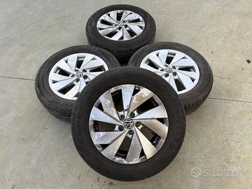 CERCHI IN LEGA VOLKSWAGEN T-CROSS Serie (19>)