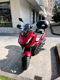 Honda ADV 350 in garanzia 2029