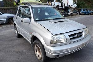 SUZUKI GRAN VITARA 2000 SOLO PER RICAMBI