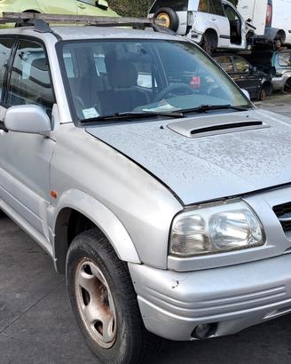 SUZUKI GRAN VITARA 2000 SOLO PER RICAMBI