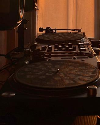 SETUP TECHNICS SL-1200MK5 BLACK (COPPIA) + 2 MIXER