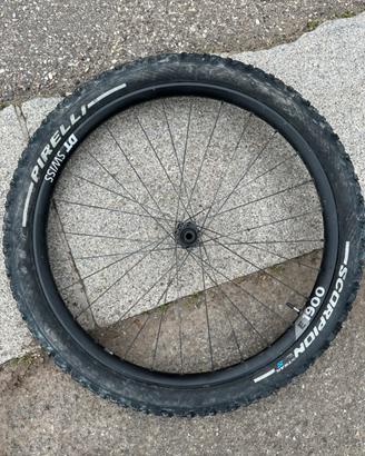 Dt swiss 27,5 posteriore come nuovo