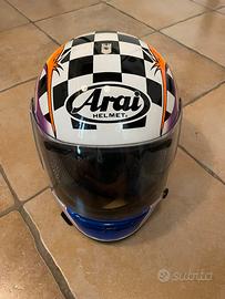 Casco Arai