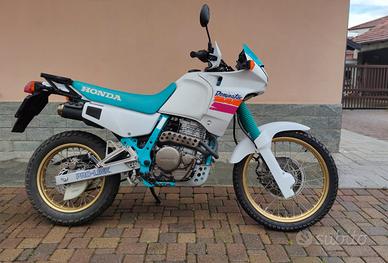 Honda NX 650 Dominator - 1990