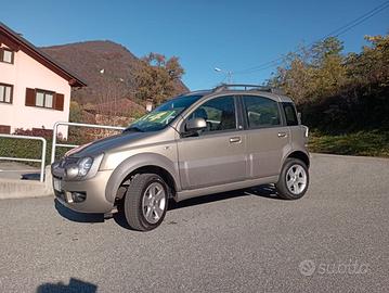 FIAT Panda 4x4 Cross 1.3 multijet 150 anniversar