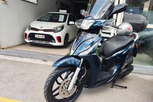 comenuovo kymco poples 125S ABS BLU METT DA VETRIN