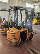 Carrello elevatore Still 1500kg triplex