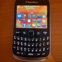 Telefono BlackBerry 9320
