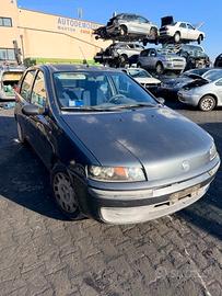 Ricambi Fiat Punto 1.2 ELX 5P Anno 2002 Codice Mot