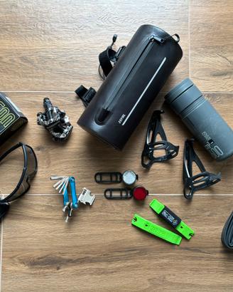 Accessori bici mtb gravel ciclismo abbigliamento