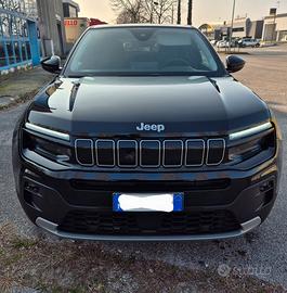 Jeep avenger BEV Summit 