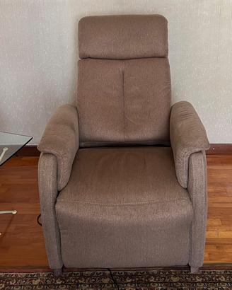 Poltrona elettrica alzapersona 2 motori