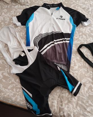 abbigliamento e accessori bicicletta 