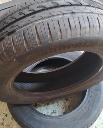 Due pneumatici Continental 175 65 r15
