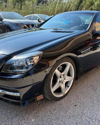 MERCEDES-BENZ SLK 250 CGI Premium