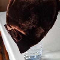 Cappello vintage di pelliccia 
