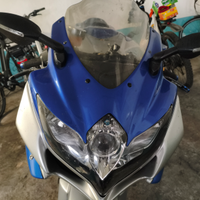 Suzuki GsxR 750 K9