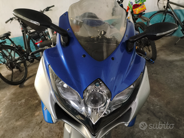 Suzuki GsxR 750 K9