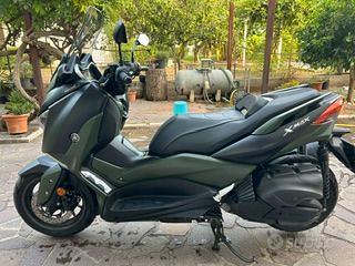 YAMAHA X-MAX 400 IRON