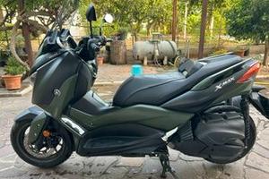 YAMAHA X-MAX 400 IRON