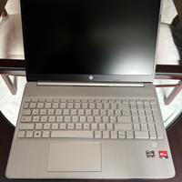 Pc Notebook HP 15,6” FHD (come nuovo)