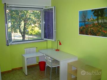 Tranquilla camera SINGOLA Milano Bicocca