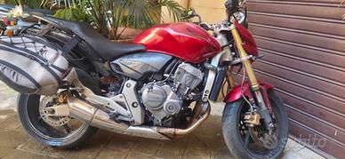 HONDA HORNET  600 -  Amaranto - anno 2007