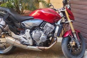 HONDA HORNET  600 -  Amaranto - anno 2007