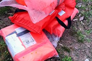 Giubbotti savataggio nuovi  e parabordi