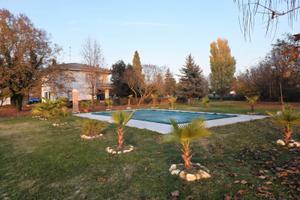 Camere matrimoniali arredate