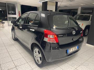 Toyota Yaris 1.3 5 porte Sol