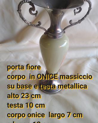 porta fiore corpo in ONICE  estremità metallik
