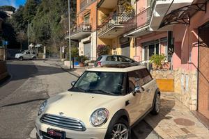 Mini Cooper D 1.6 16V 111 cv diesel, OK NEOPATENTA
