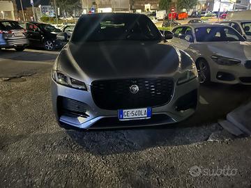 Jaguar F Pace 204 cv. S Black Edition