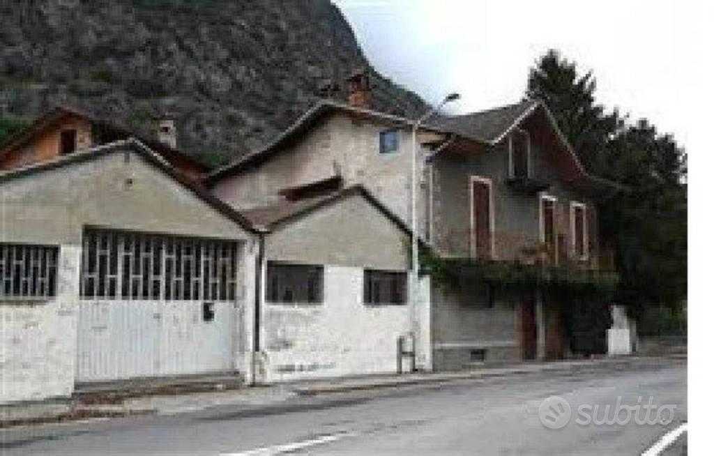 Immobile in asta di 116 m² a Verrès - Vista 3
