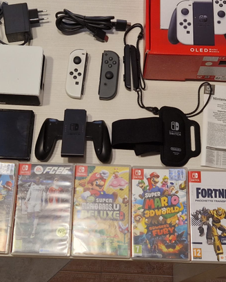 Nintendo Switch OLED con 6 Giochi