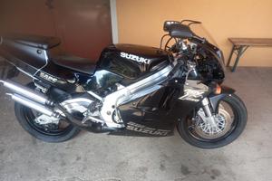 sizuki rgv 250 
