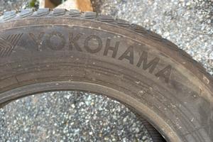 Copertoni invernali Yokohama