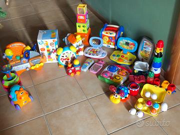 Giochi multiattività, computer, tablet, telefoni