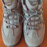 Scarponcini trekking 39 come nuovi