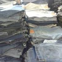 abbigliamen 50 pz , 100 pz ,200 pz 
