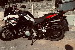 GS 750