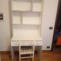 Scrivania + comodino in legno