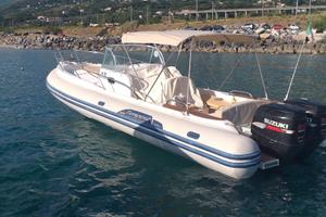 Gommone capelli tempest 900