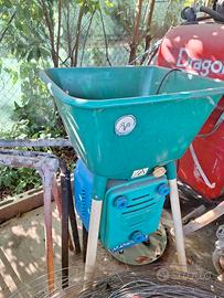 Molino elettrico NOVITAL BRAVO 4