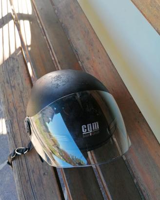 casco moto colore nero